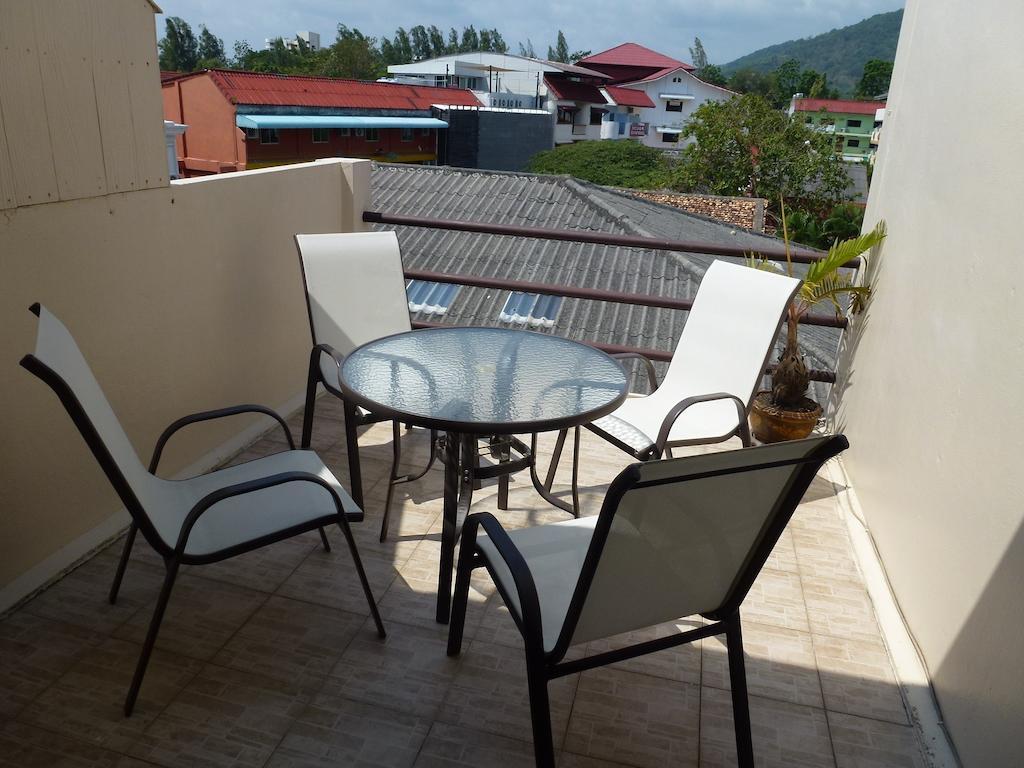 Bellmans Restaurant & Guesthouse Karon Zimmer foto